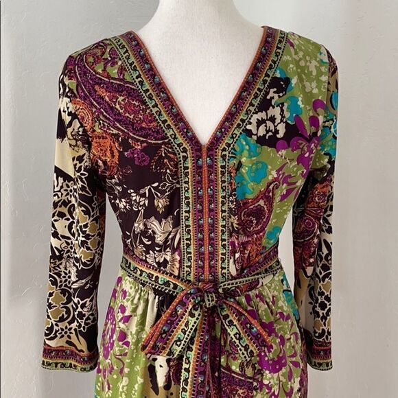 eci New York Multi-colored V-Neck Fit & Flare Dress SMALL - Picture 5 of 14